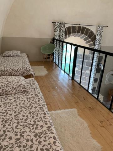 Et Du Prieuré De La Bajasse - Le 1150 Bed and breakfast