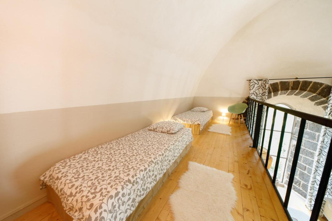 Et Du Prieure De La Bajasse - Le 1150 Bed & Breakfast